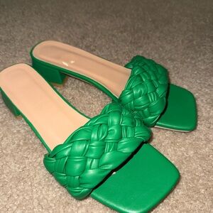 Braided Strap Green Slide Sandals - Women's